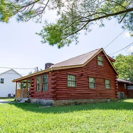 Authentic Log Cabin Mins From Chatts Best Sites Villa Chattanooga Exterior photo